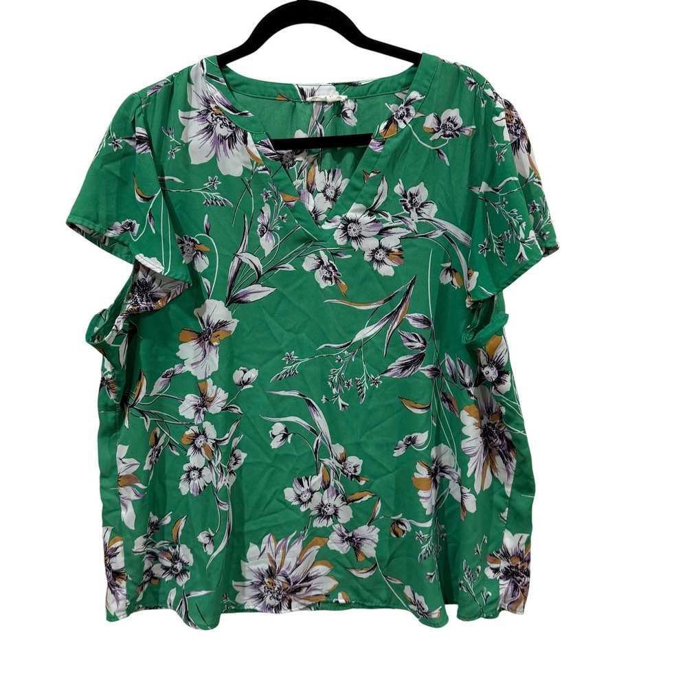 Maurices Womens 1X Green Floral V-Neck Short Flutter Sleeve Blouse Top A83644